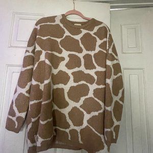 52 seven giraffe print sweater